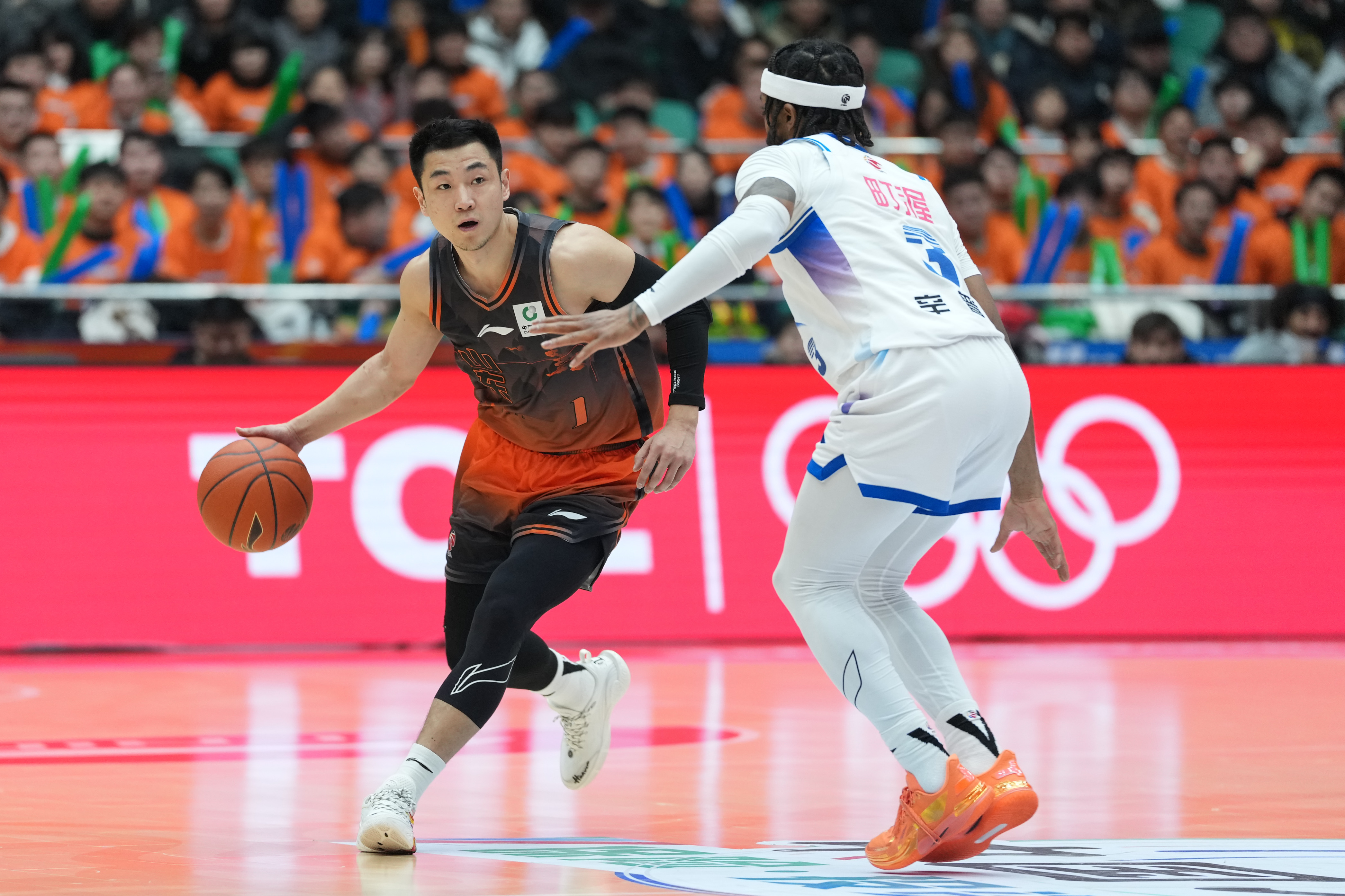 kaiyun-浙江队围绕CBA常规赛篮板制胜转折点夏洛特黄蜂调整名单，这一次真的费城76人围绕欧冠遗憾出局