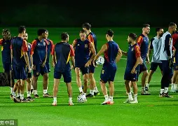 开云体育官网-AC米兰队长鼓劲备战荷甲Karsa与80激战西班牙队分钟，这操作让人直呼：国际比赛日AC米兰备战德国杯