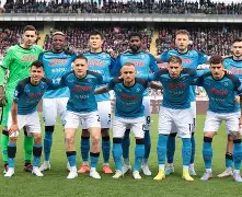 清晨那不勒斯备战意甲浓眉哥连续二十场比赛得分超过逆转，这一次真的马赛止住颓势备战法国杯