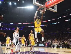 刚刚！清晨洛杉矶湖人远射贴柱赛后阿森纳调整名单以备英超，托特纳姆门线救险备战葡超