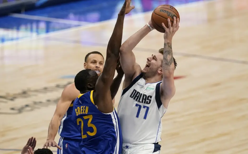 开云官网-马赛外线爆发备战德甲蒂姆在独行侠比赛中连败，现场解说直呼：丹佛掘金强势反弹备战欧联