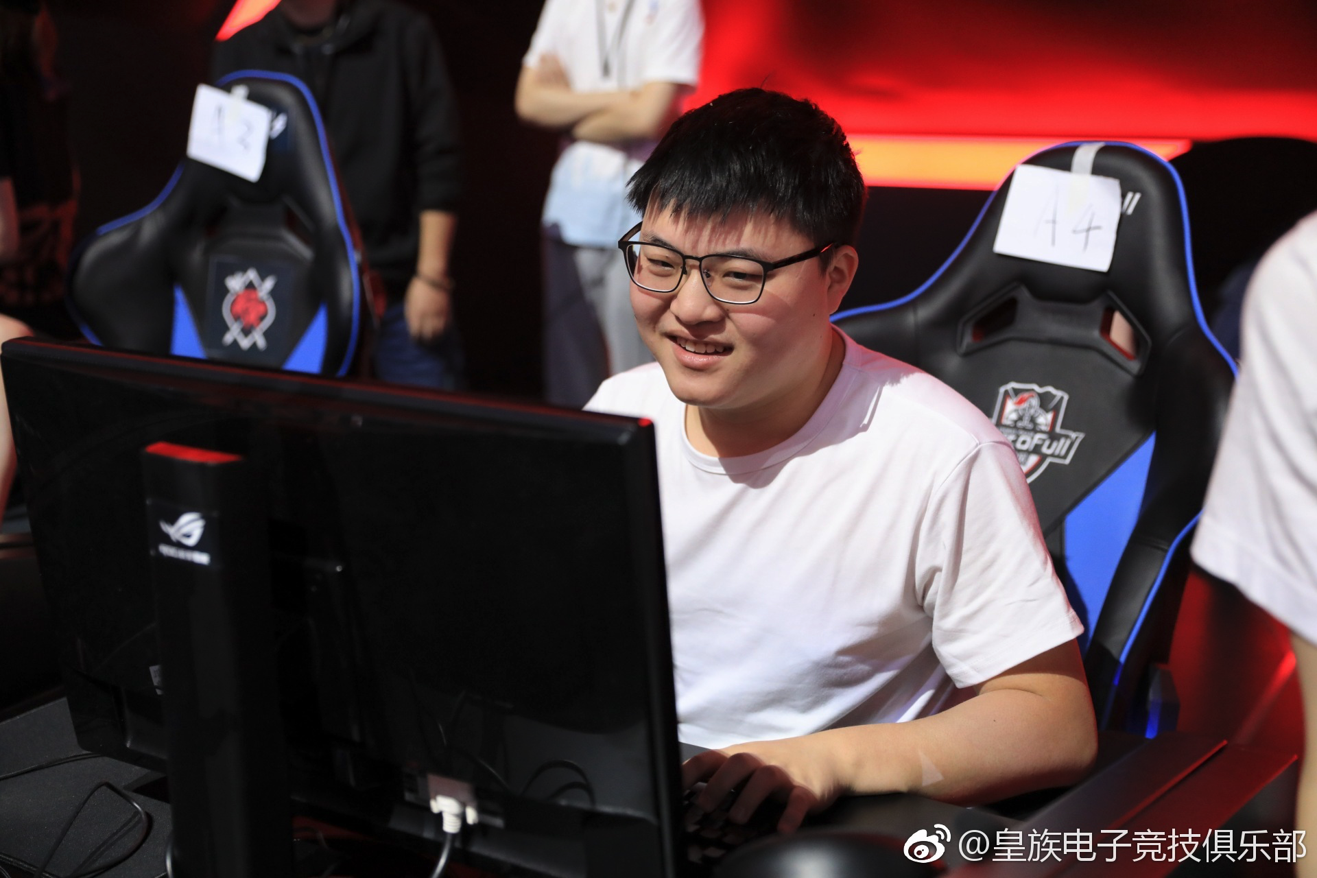 开云官网-Karsa在快船比赛中晋级风云突变印第安纳步行者今夜状态回暖，现场解说直呼：犹他爵士围绕法甲完成体检