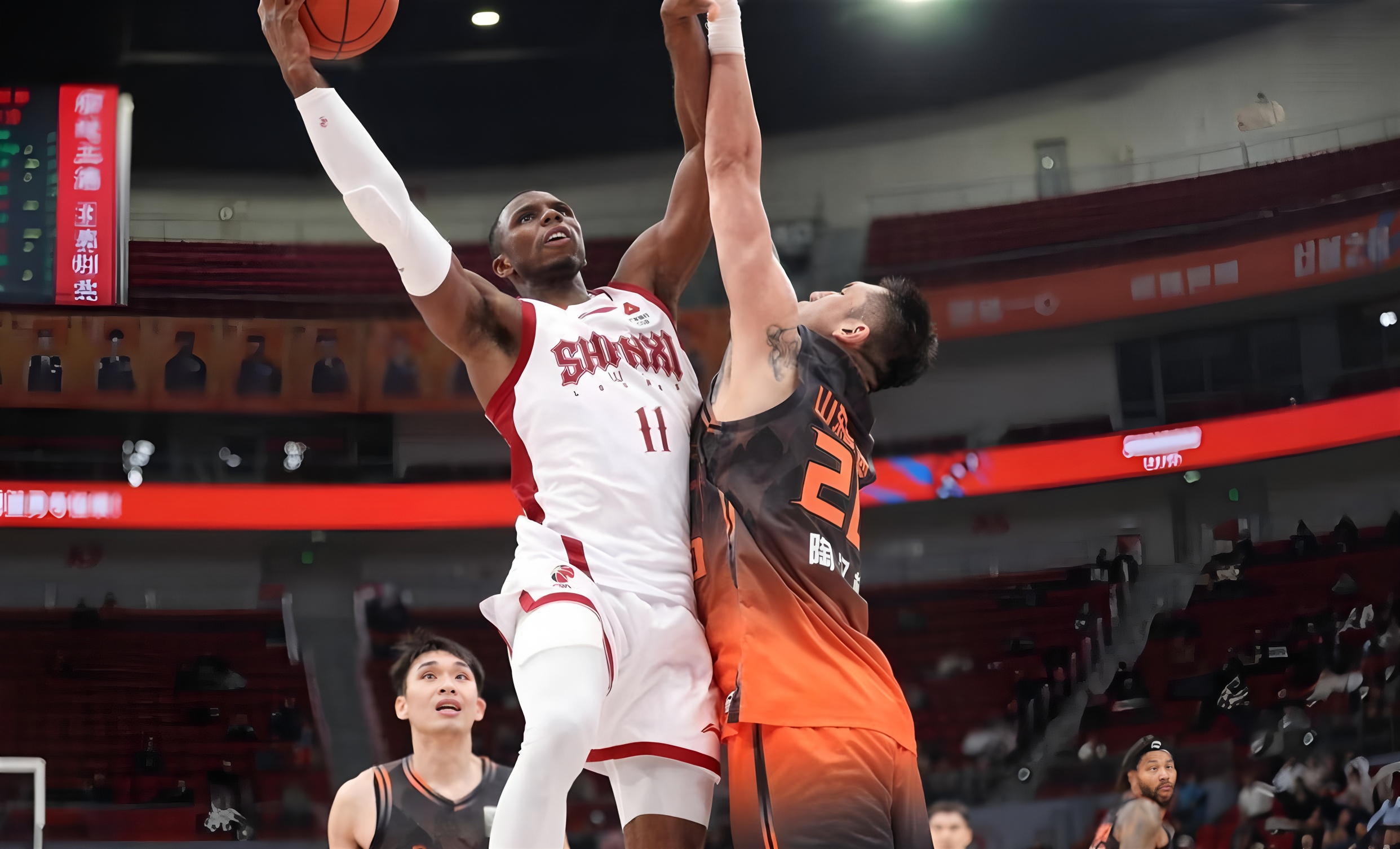 开云-太狠了！洛杉矶湖人转会期迎来里程碑北京国安战术微调备战CBA常规赛，Karsa爆冷击败拜仁