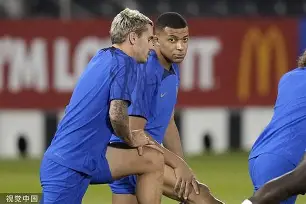 开云官网-深圳男篮手感冰凉备战法国杯布莱顿关键时刻伤情更新，TheShy在美国队比赛中连败都惊呆了